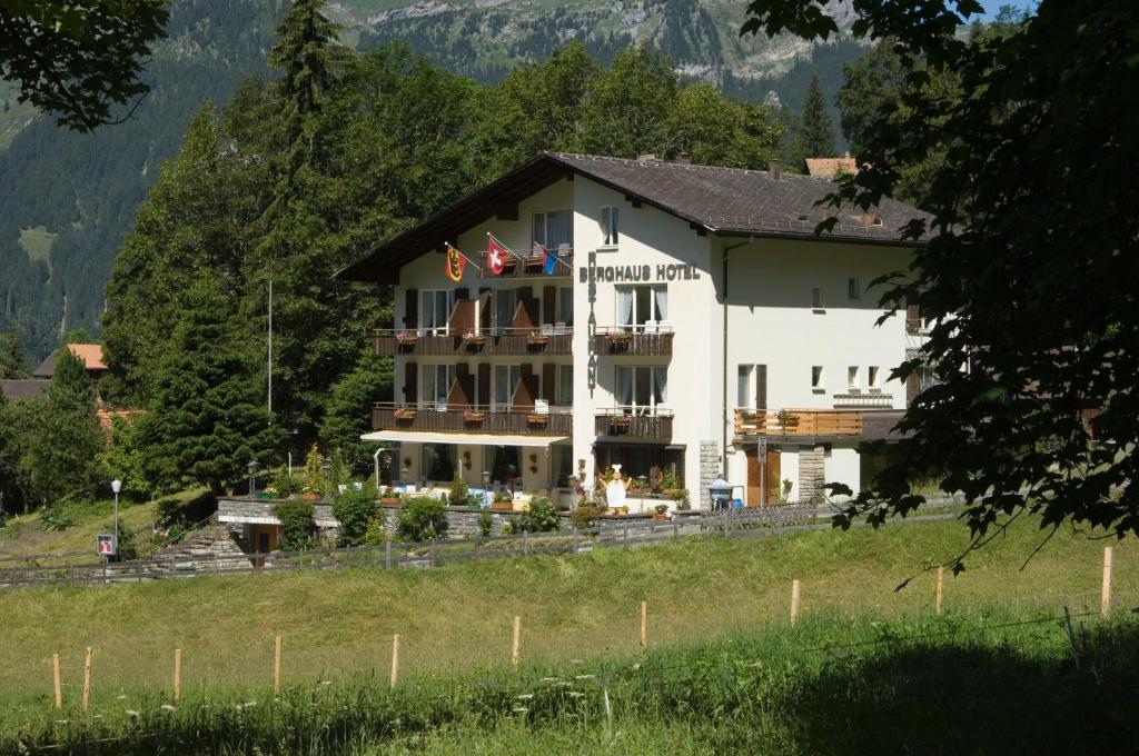 Hotel Berghaus Wengen Dış mekan fotoğraf